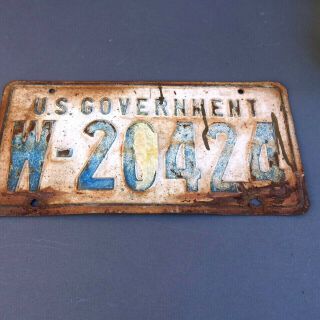 Vintage U.  S.  Government License Plate - Army