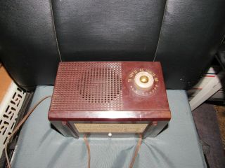 Vintage RCA VICTOR Bakelite Tube RADIO Model 3 - x - 521 VGC 2