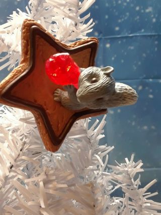 Vtg 1988 Hallmark Clip - On Christmas Ornament Sweet Star Orig Box Squirrel Cookie