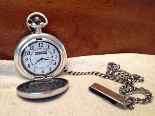 Vintage Craftsman Quartz Pocket Watch W/leather Topped Flip Cover & Chain Fob