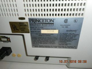 Princeton HX - 12 CGA RGB monitor / Powers Up / Get Horizontal line / 2
