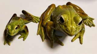 Vintage Ceramic Frogs - - Set Of 2 - - Pre - Owned - -