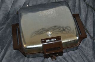 Vintage Chrome Toastmaster Mdl 269 A,  Lg Waffle Iron,  Griddle Sandwich Grill Usa