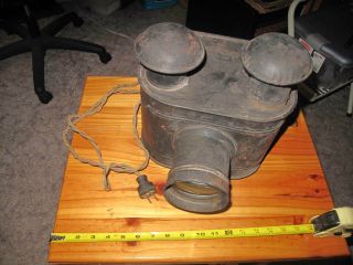 Old Vtg Antique Magic Lantern Projector