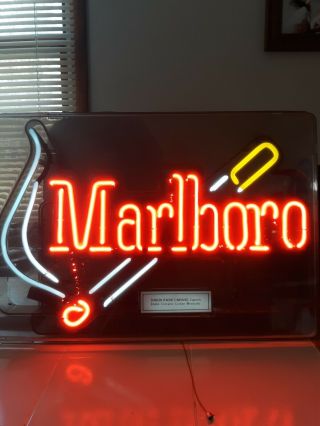 Vintage Marlboro Cigarettes Neon Lighted Sign Tobacco Advertising 21 " X 15 "