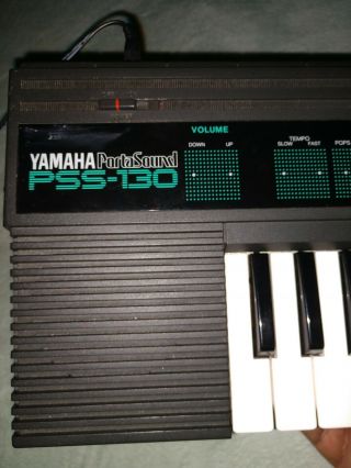 Vintage Yamaha Portasound Electric Keyboard PSS - 130 W/ AC Adaptor 2