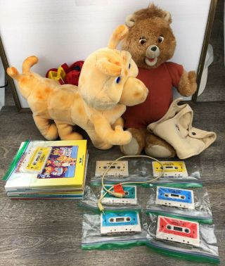 1985 Teddy Ruxpin & Grubby W/ Cord,  Outfits,  Tapes,  Books Asi Parts Repair