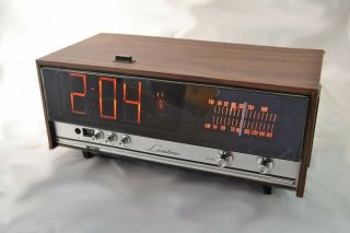 Retro Vintage Lumitone Am/fm Alarm Clock Radio Model R - 111 By Tamura Time Corp