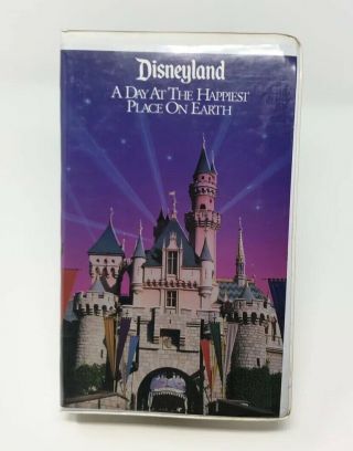 Rare Walt Disney Vhs A Day At The Happiest Place On Earth 1993 Vintage