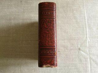 Vintage SINGER SEWING MACHINE Coin Bank Book Shape No Key 3