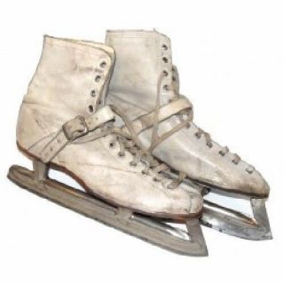 Vintage White Leather Ice Hockey Skates With Leather Strap
