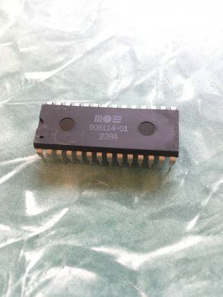 Mos 906114 - 01 Pla Commodore 64 Sx - 64