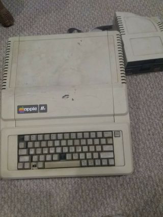 Vintage Apple //e Computer.  With Disk Drive 64k Ram.