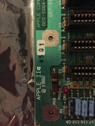 Vintage Apple II Computer Motherboard Please For Details 2
