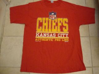 Vintage NFL Kansas City Chiefs National Football League Fan Red T Shirt XL 2