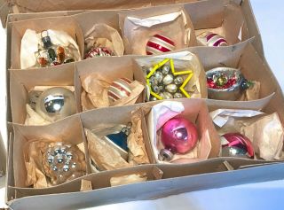 2 Vintage Boxes Glass Christmas Xmas Baubles & Silk Covered Old 1960’s & 1970’s 3