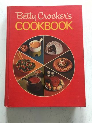 Vtg Betty Crocker Cookbook Red Pie Cover 5 Ring Binder Collectible 1969 1971 Pr