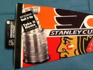 2010 Stanley Cup Final Flyers Blackhawks Wincraft Sports Roll it Up Felt Pennant 2