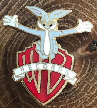 Vintage Warner Bros Records Bugs Bunny Enamel Lapel Brooch Mid Seventies