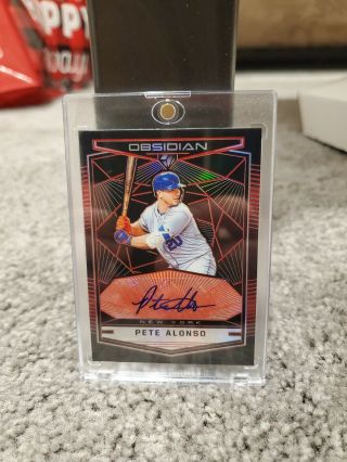 Pete Alonso 2019 Panini Chronicles Obsidian Red Auto /25
