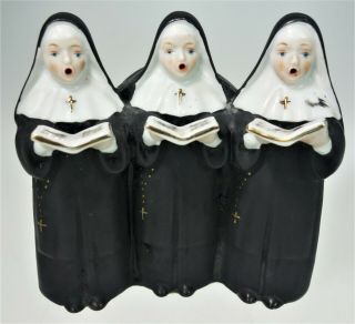 Wind Up Singing Holy Nuns Plays Dominique Vtg Japan Porcelain Music Box