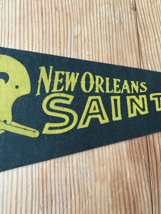 Vintage Mini Orleans Saints Pennant (5x12 In) 3