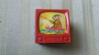 Vintage Kohner Vari - Vue Color Tv Flicker Toy Yogi Bear Fishing