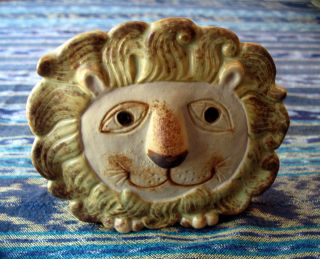 Vintage Stoneware Lion Head Wall Pocket Japan Retro