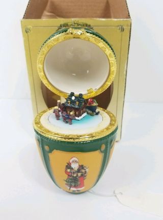 Mr.  Christmas Gold Label Imperial Christmas Egg Ornament Music Box Vintage