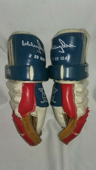Vintage Hockey Gloves Rally Bobby Orr.  Model 2 23 1247