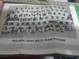 1975 York Mets 8.  5 By 11team Picture Photo With Signatures On Back