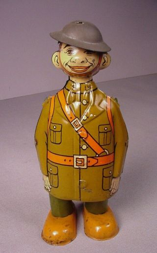 Vintage Ww I Tin Toy Doughboy Wind Up Us Army Soldier Chein 1940 