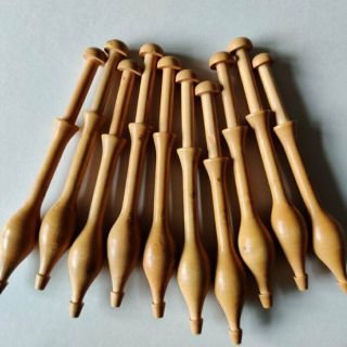Vintage 10 Pc Of French Wooden Lacemaking Bobbins For Lace (a)