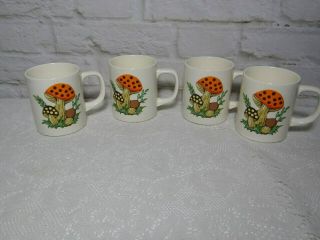 Set Of Four Vintage Merry Mushroom Coffee Cups Sears All White Handles Rare Ec