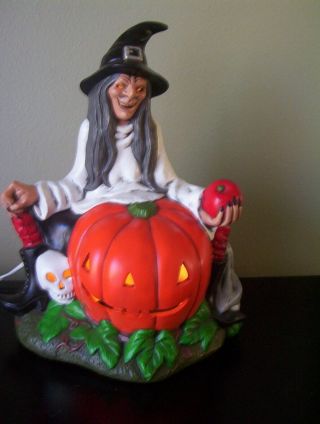 Vintage Ceramic Lighted Witch Pumpkin Halloween Decoration.  12x9 " Cond