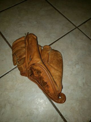 Vintage Baseball Gloves