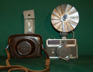 Vintage Ansco Autoset 35 Mm Camera W/ Honeywell Flash