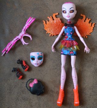 Monster High Inner Monster Fearfully Feisty Doll With Accessories