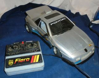 Vintage 1985 Bright Pontiac Fiero Remote Control Car Silver