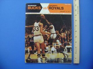3 - - BUCKS vs Pistons 1970 vs ROYALS,  1971 vs Bullets 1972,  NBA / Hoop 1974 2