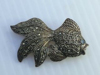Vintage 925 Sterling Silver Marcasite Gold Fish Brooch Pin