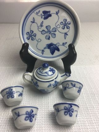 Vintage Chinese Blue & White Miniature Mini Teapot Tea Set Tray Butterflies