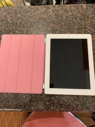 Apple Ipad 2 16gb,  Wifi,  9.  7” White W/ Pink Case,  Charging Cable,  Carrying Case