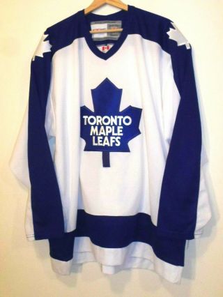Toronto Maple Leafs Ice Hockey Jersey Shirt Size Xl Ccm Sweater Canada