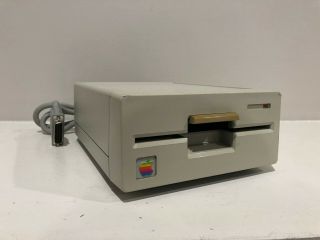 Vintage Apple 5.  25 " External Floppy Drive A9m0107 For Apple Ii Desktop Pc