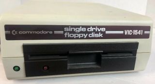 Commodore 64 Single Drive Floppy Disk Vic - 1541 With Power Cord