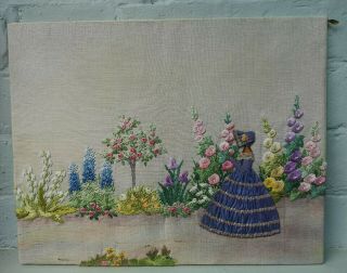 30s VINTAGE EMBROIDERED CRINOLINE LADY GARDEN FLORAL PICTURE 2