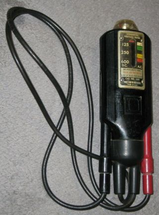 Vintage “wiggy” Wigginton Voltage Tester 5008 By Square D.  Company Good Con