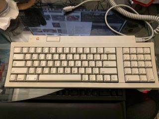 Apple Keyboard Ii For Macintosh Classic Se Performa Adb