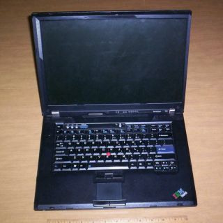 Vintage Ibm Lenovo Thinkpad T61 Laptop Type 6549 - Ct0 No Hdd